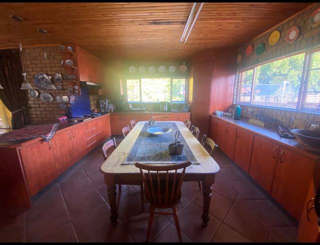 4 BEDROOM HOUSE FOR SALE IN GHOLFSIG